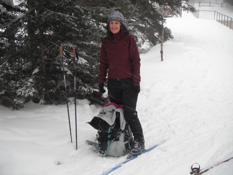 Arrive at Marcy dam in snowfall