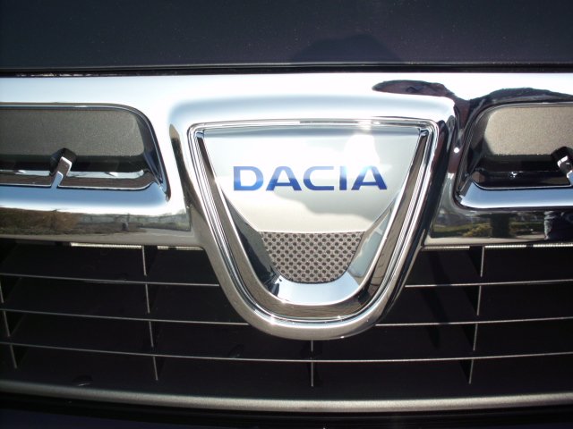 logo DACIA