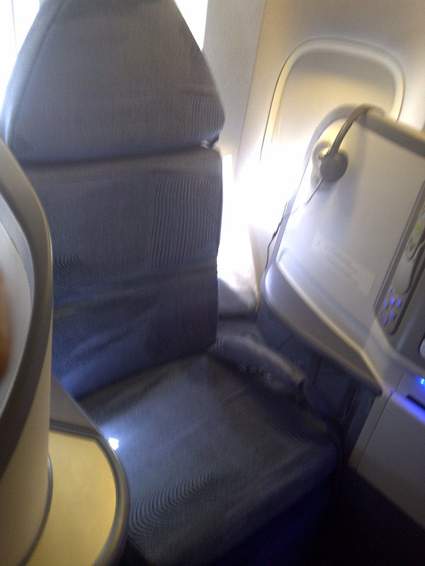 AC34 77L Executive First Seat