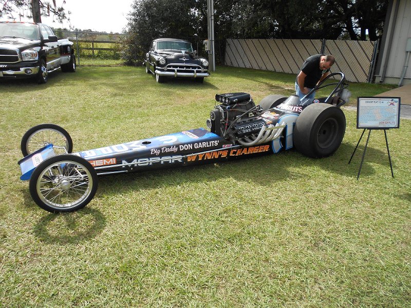 MOPARS WITH BIG DADDY 11-06-2011 148