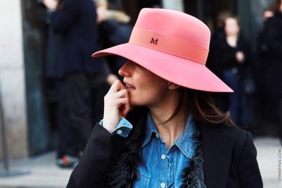 pink-hat-anothe r-mag