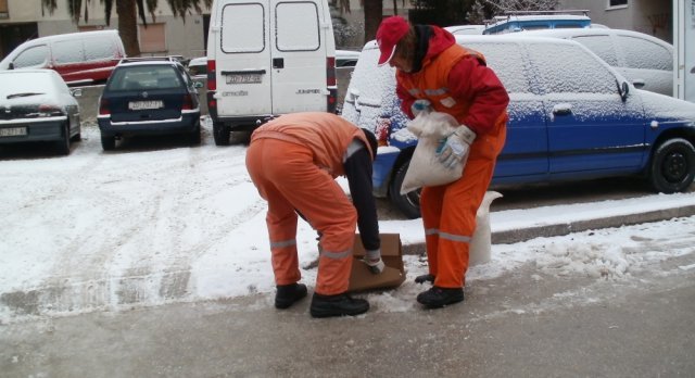 split-paralizir an-pod-snijegom