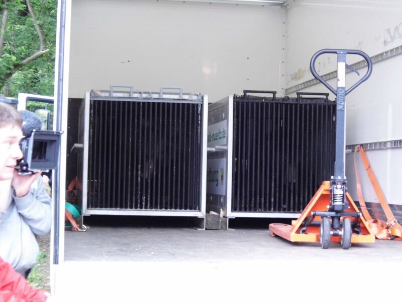 beiden B�ren in der Transportbox