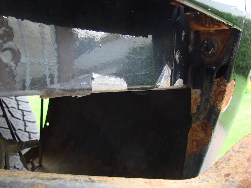 Sept 2012 Dmax Paint Job 002