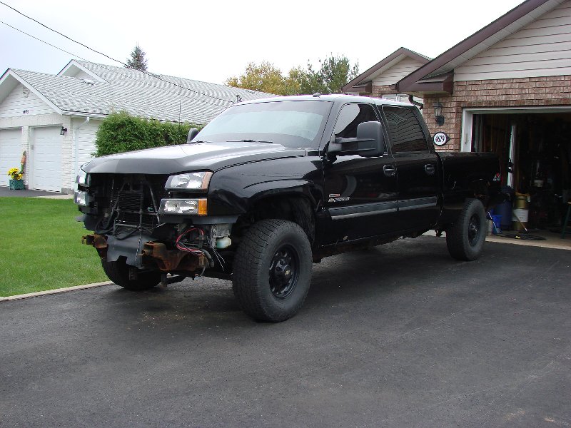 Sept 2012 Dmax Paint Job 007