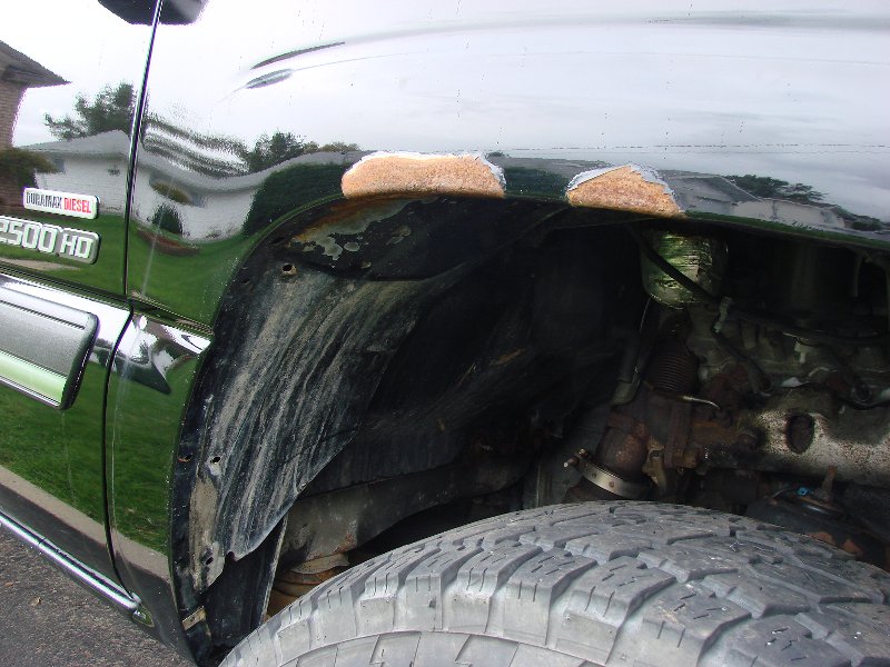 Sept 2012 Dmax Paint Job 008