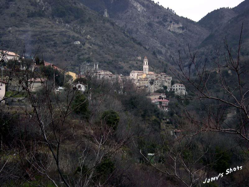 Luceram village m�dieval