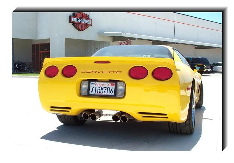 Yellow_Vette