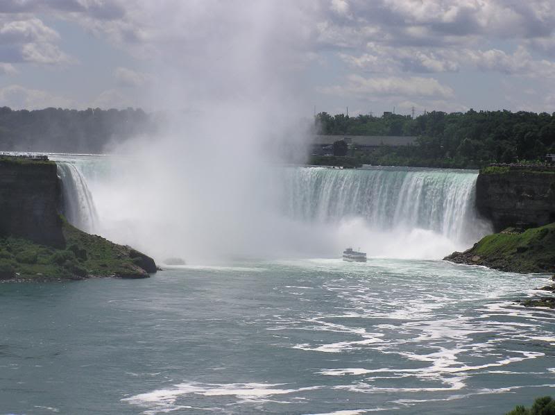 Canadian Falls-Canadian view-Aug 2004