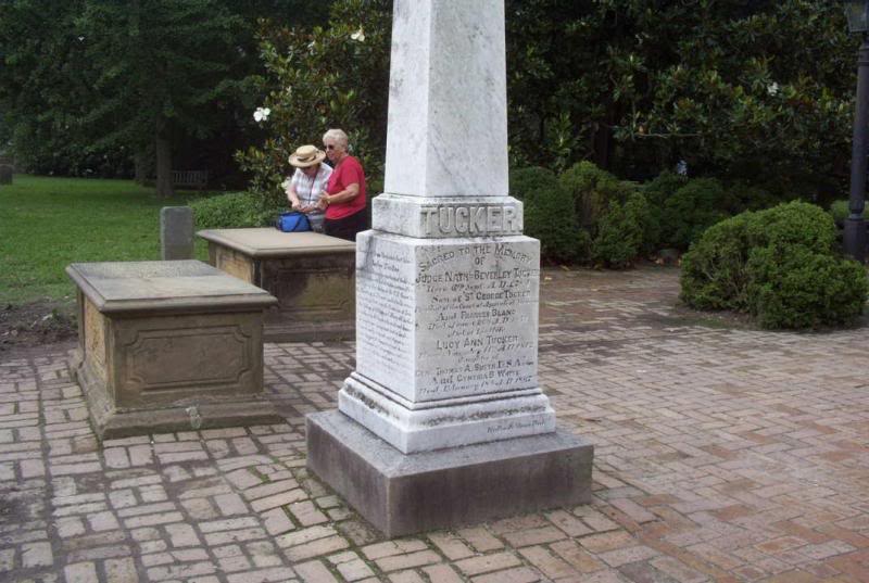 brutonparish_gr ave2