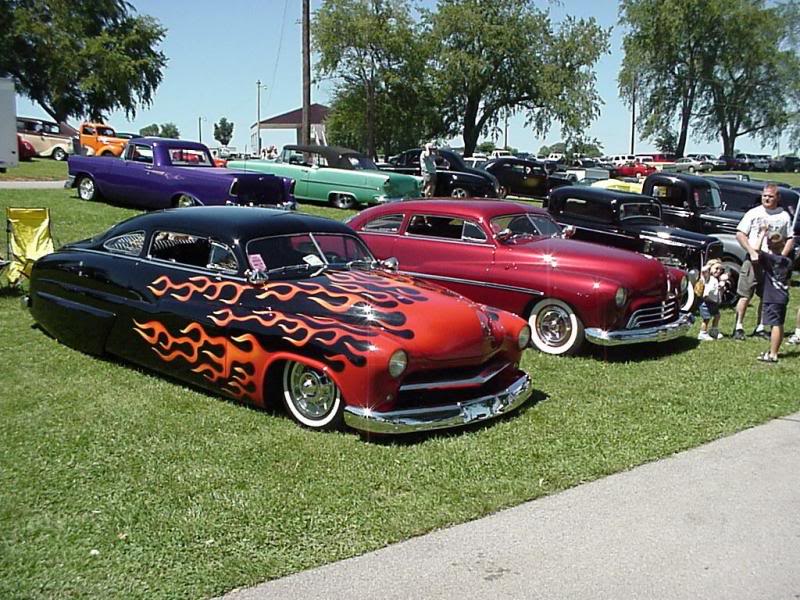 A cool pair of Mercs!