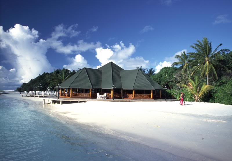 Beautiful Beaches of Maldives - Paradise Island