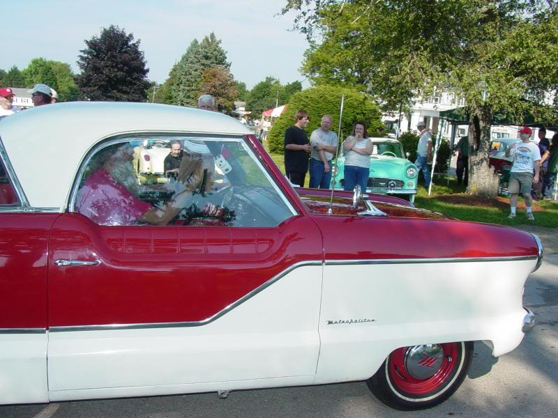 1959-1962 Nash Metropolitan - Copyright 2003 - Rob Engl...