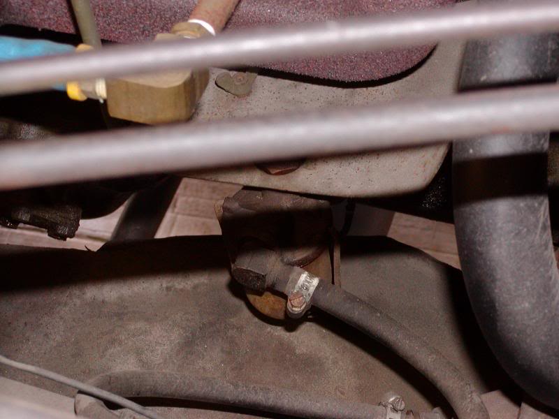 Exhaust Manifold/Vacuum Line